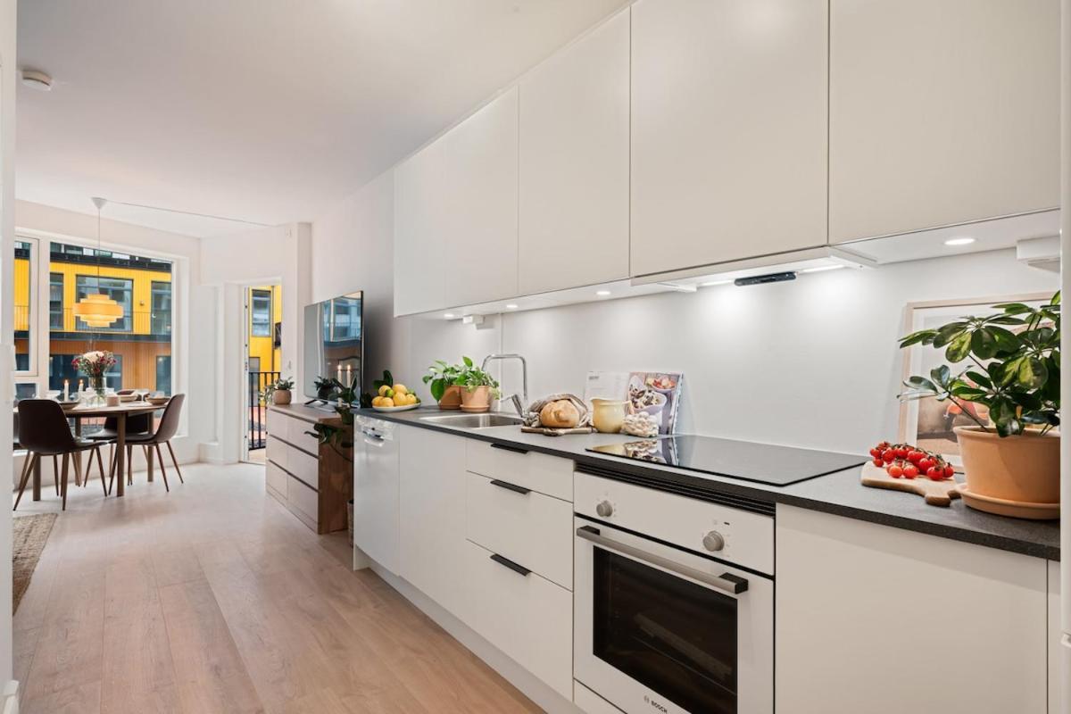 Brand New In Sandviken, Near *